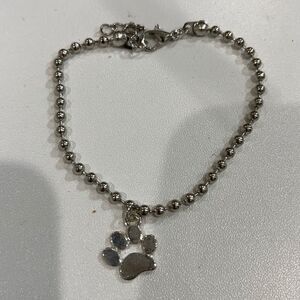 PAW PRINT Bracelet! 